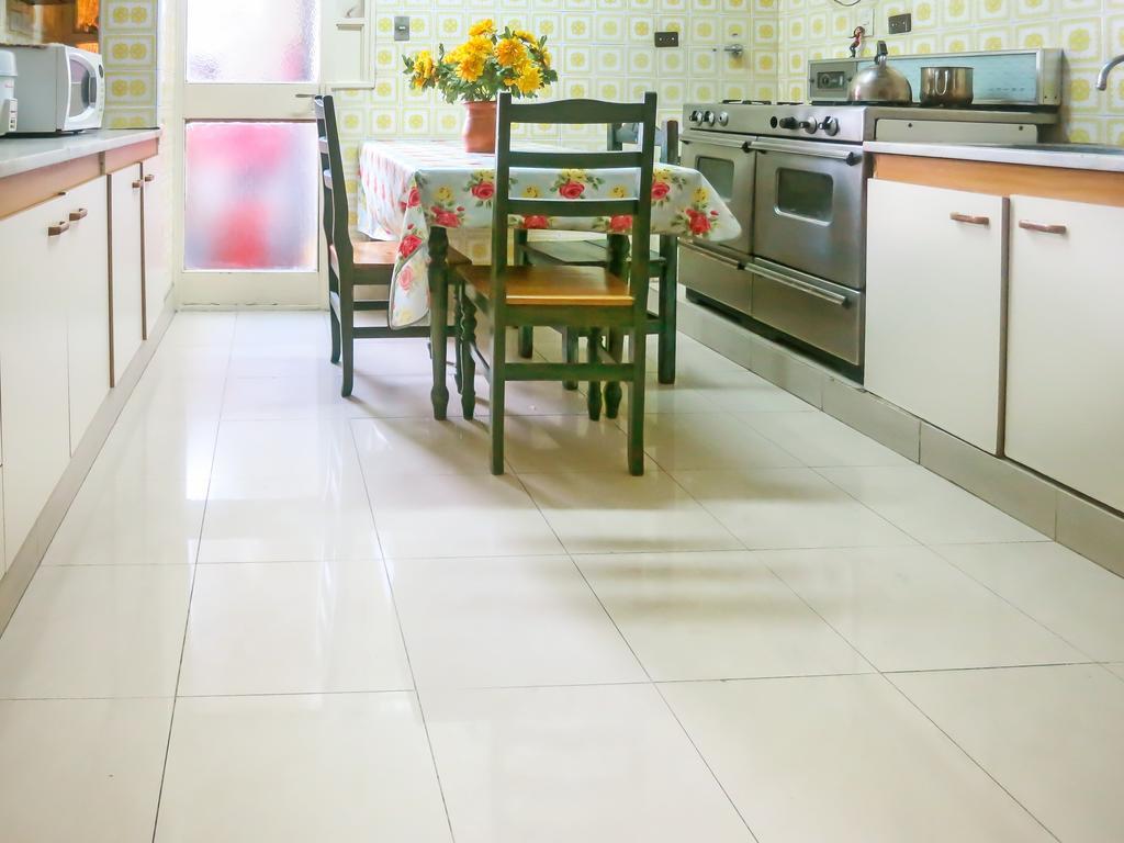 Homestay Buenos Aires (Adults Only) Bagian luar foto