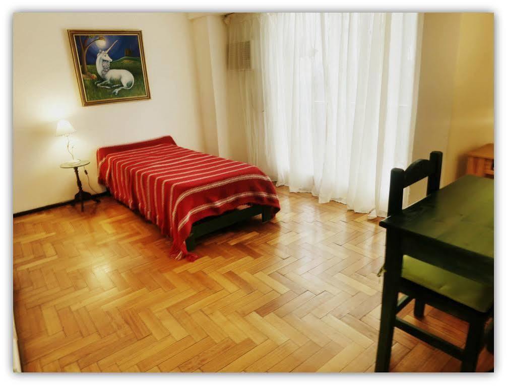 Homestay Buenos Aires (Adults Only) Bagian luar foto